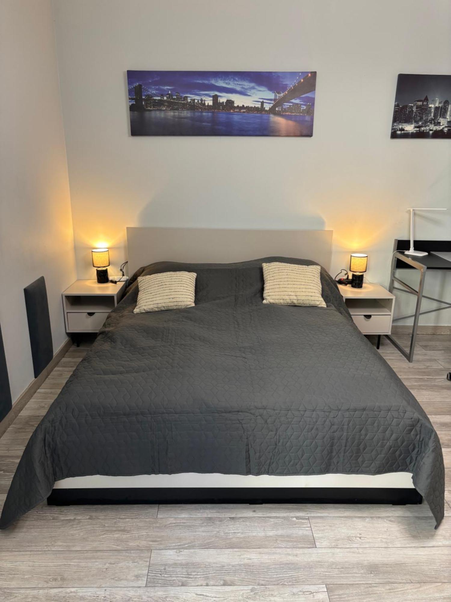 Lovely Condo In The Heart Of Warsaw Piekne Mieszkanie W Samym Sercu Warszawy Bagian luar foto