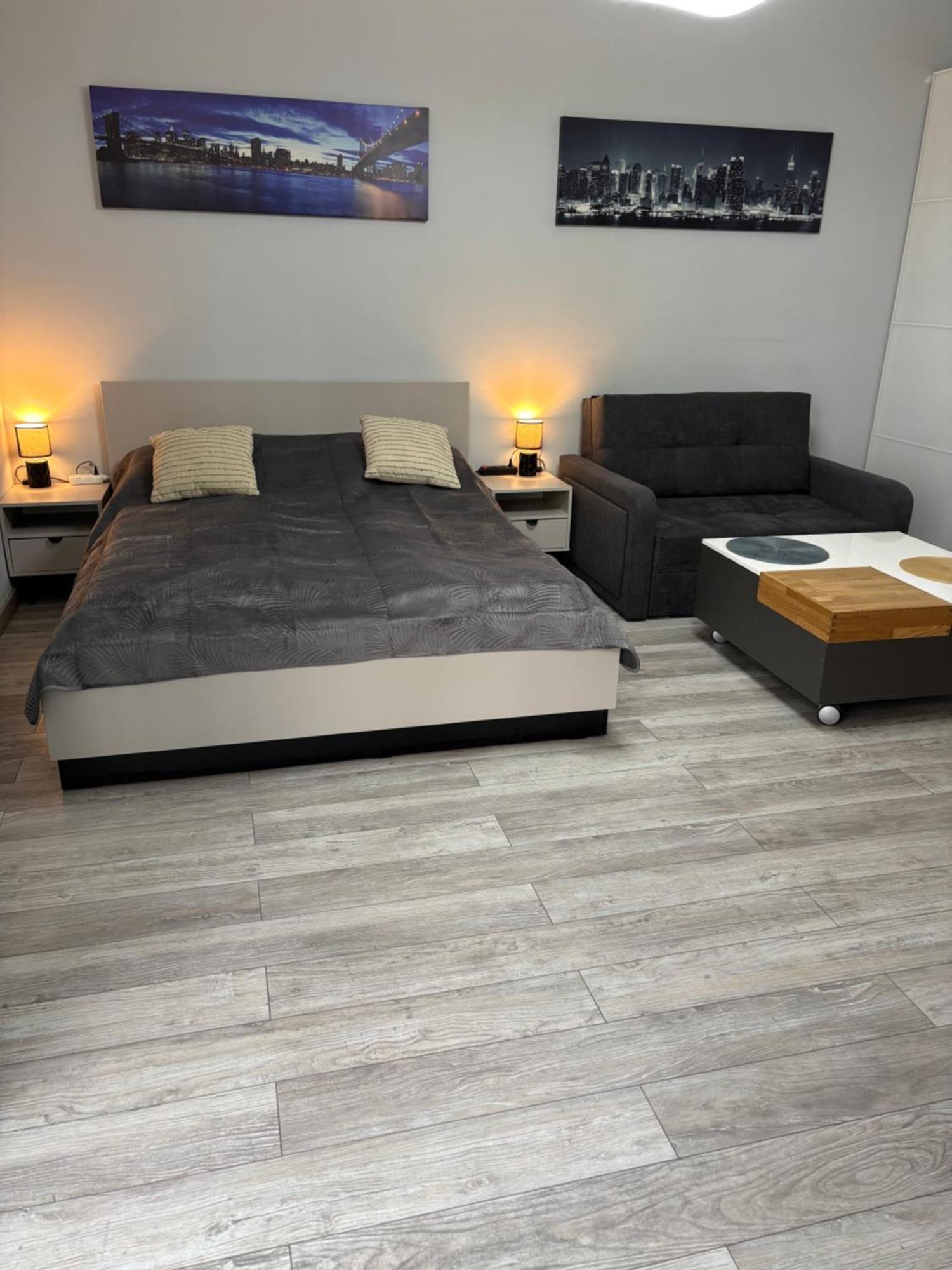 Lovely Condo In The Heart Of Warsaw Piekne Mieszkanie W Samym Sercu Warszawy Bagian luar foto